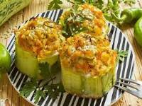 Кабачки, фаршированные грибами и рисом
